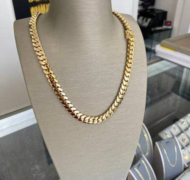 A cuban link chain in D-Lux Jewelers