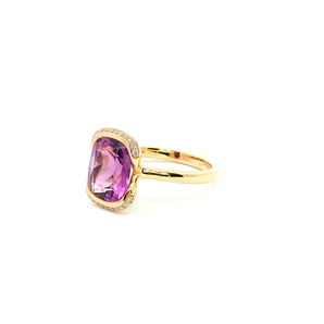 Yellow Gold Cocktail Ring with Cushion Cut Amethyst