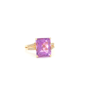 Yellow Gold Cocktail Ring with Emerald Cut Amethyst 3.36 14K 0.09 TDW